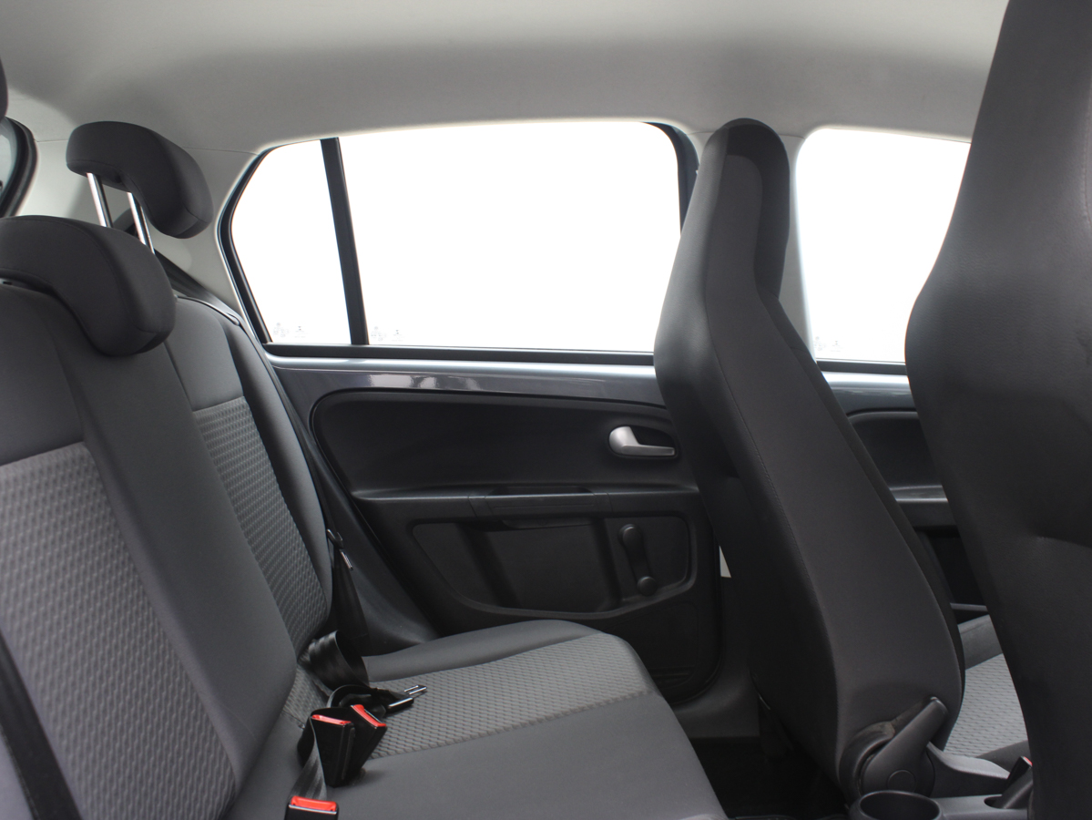 VOLKSWAGEN UP 2018